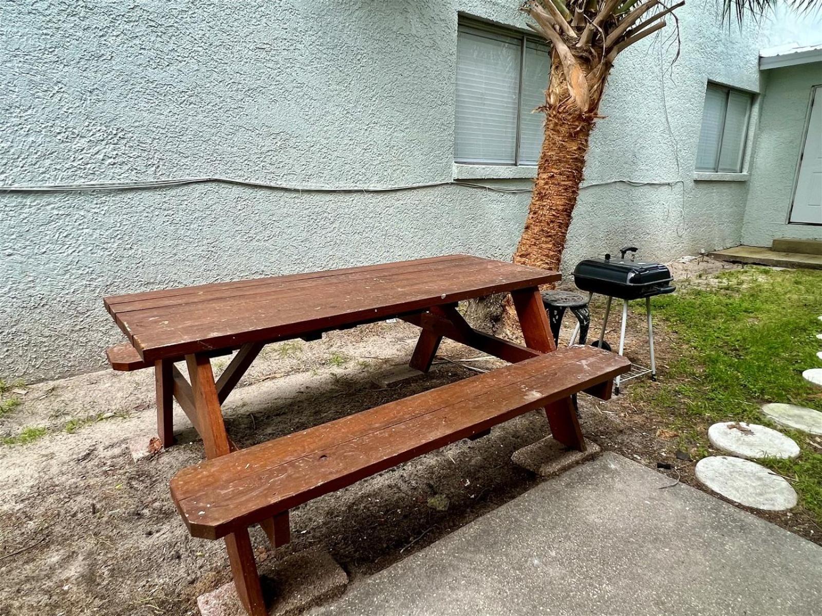New! Walk 6! Dog Friendly, Free Activities Included! Holiday home