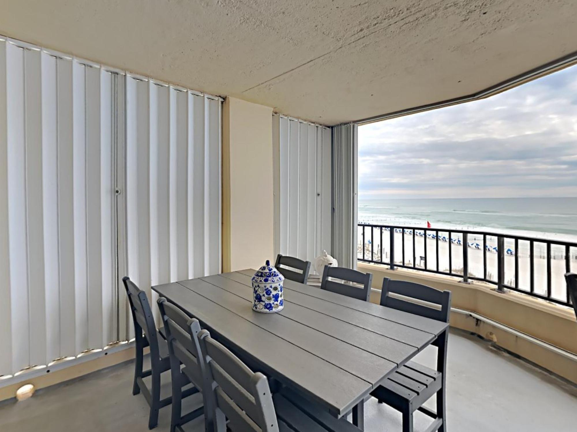 Apartment Surf Dweller 501