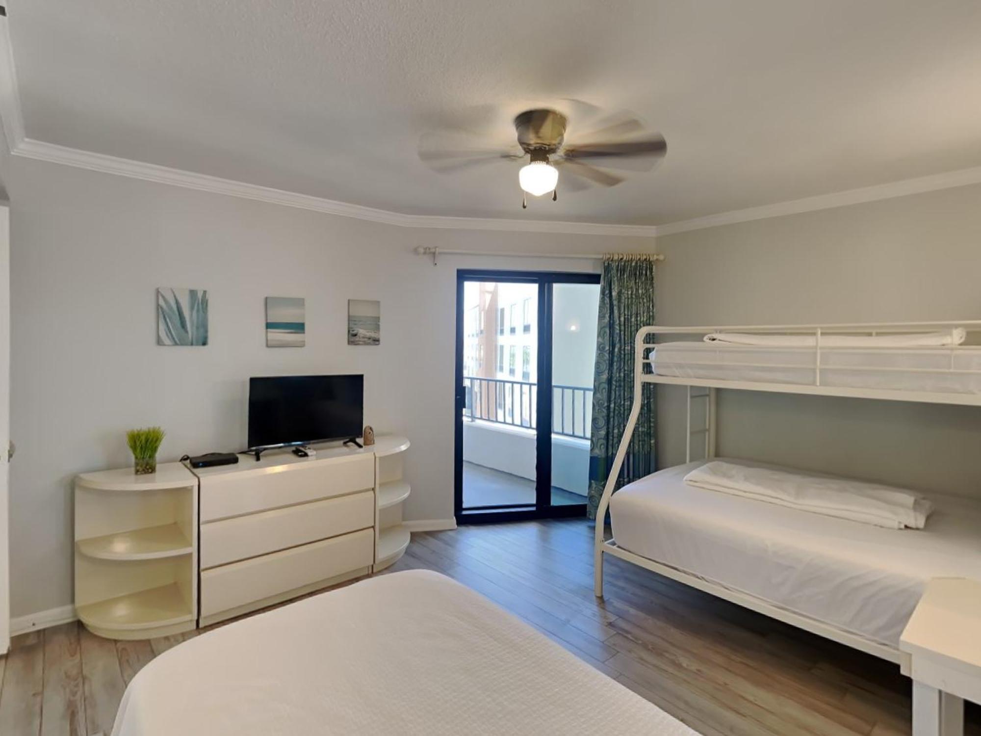 Apartment Surf Dweller 501 *
