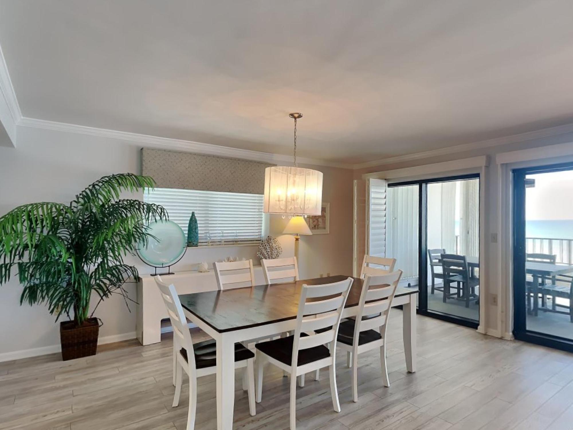 Apartment Surf Dweller 501 *