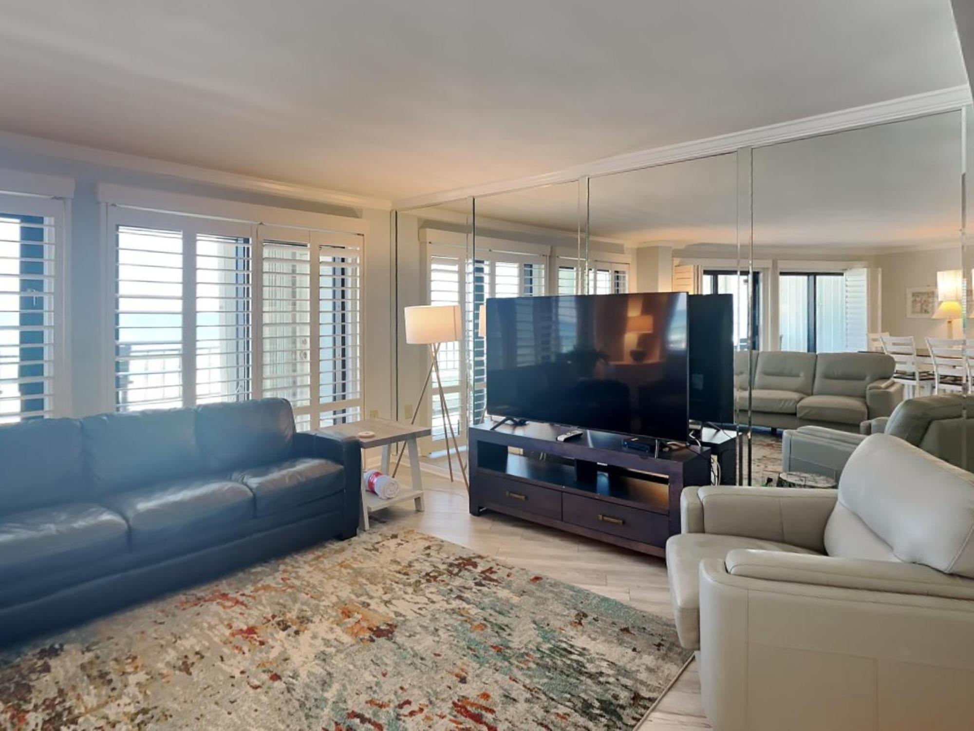 Surf Dweller 501 Apartment *