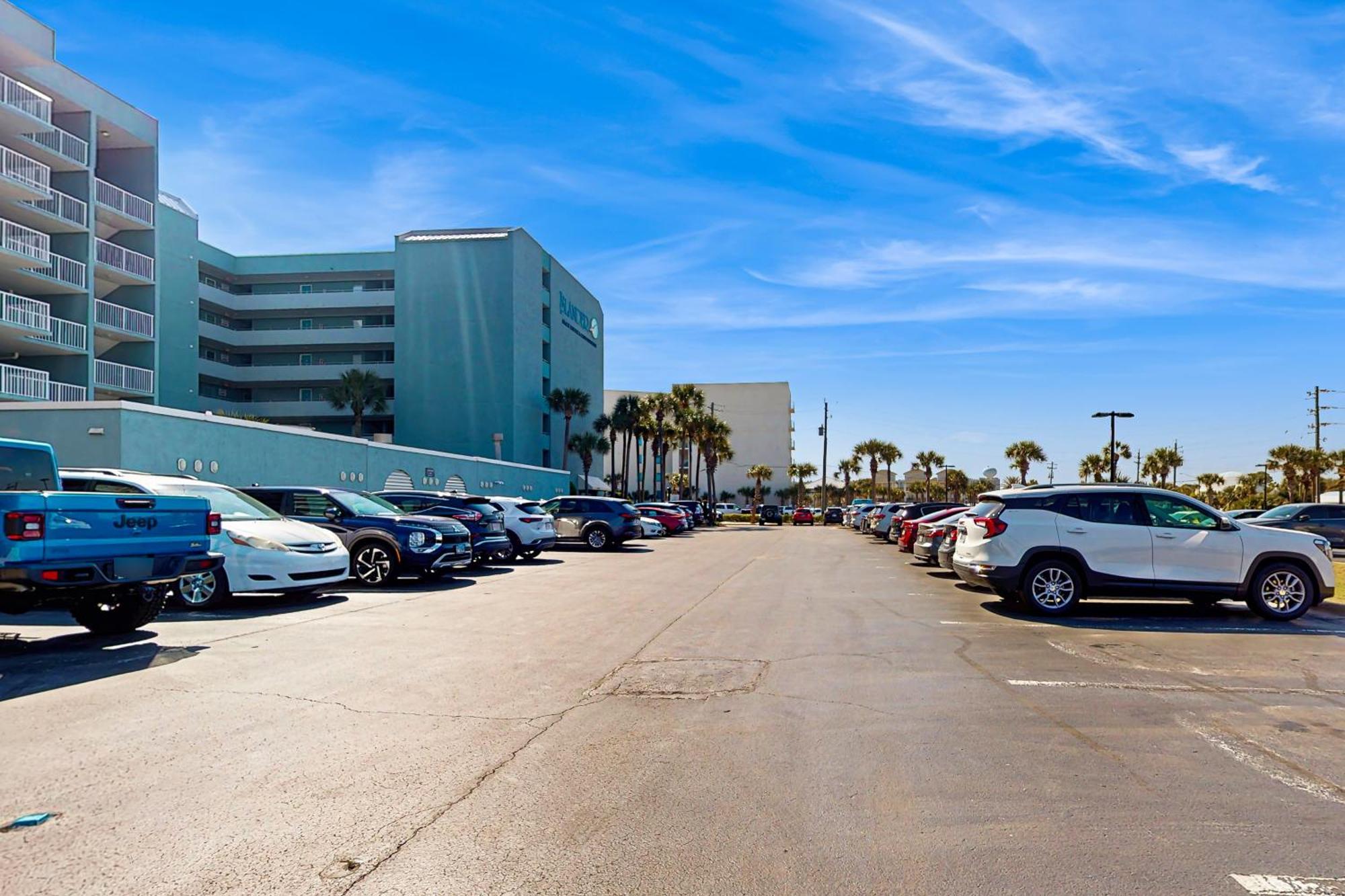 Islander E 5001 Apartment