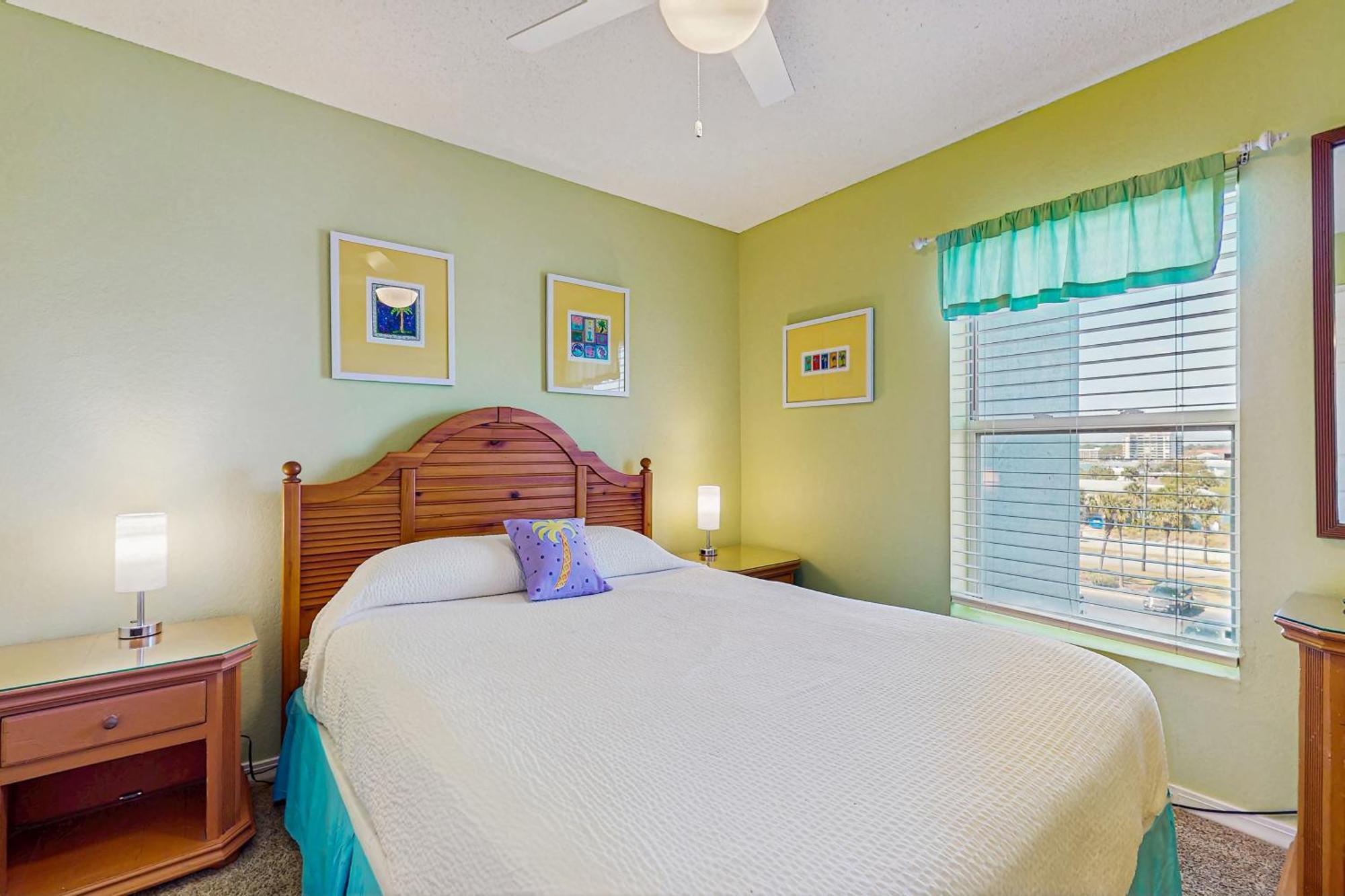 Islander E 5001 Apartment *