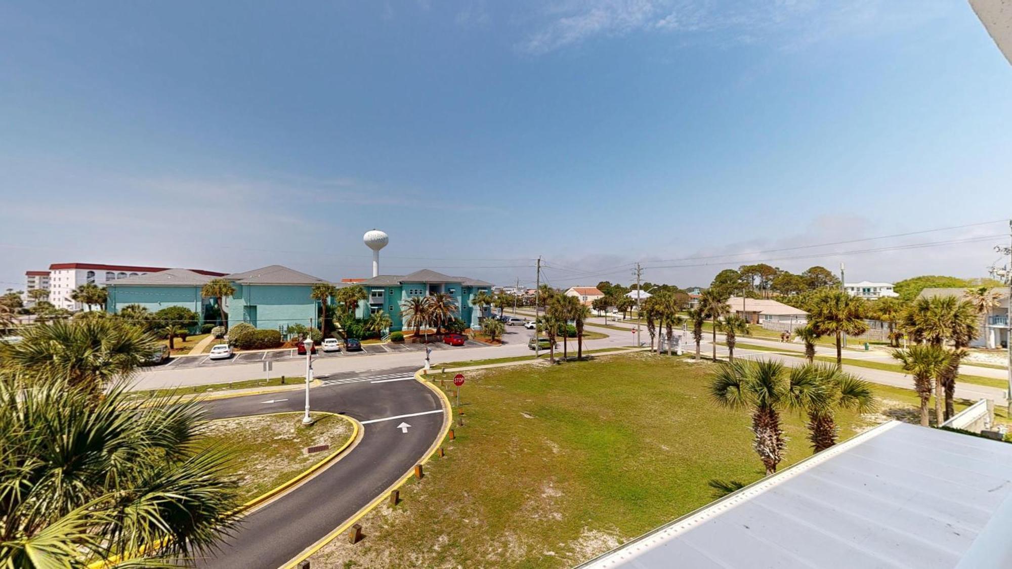 Seacrest 314- By Isle Fort Walton Beach