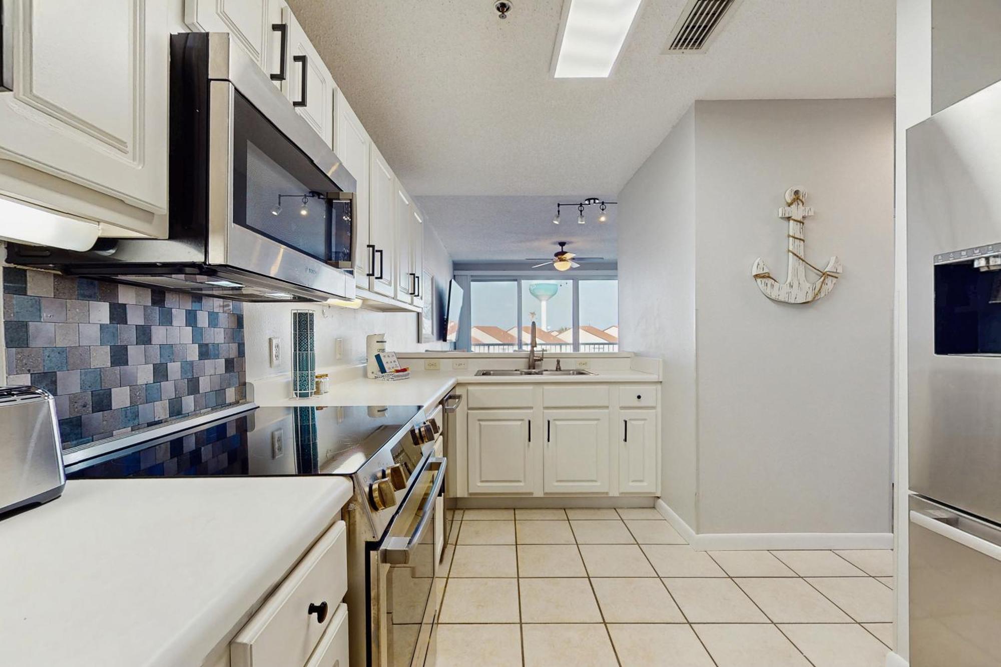 Palm Court Yacht Club 312-b - 2 Bed Fort Walton Beach