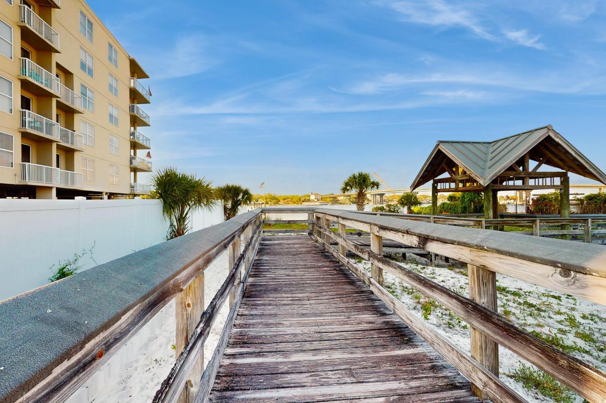 Apartment Palm Court Yacht Club 312-b - 2 Bed