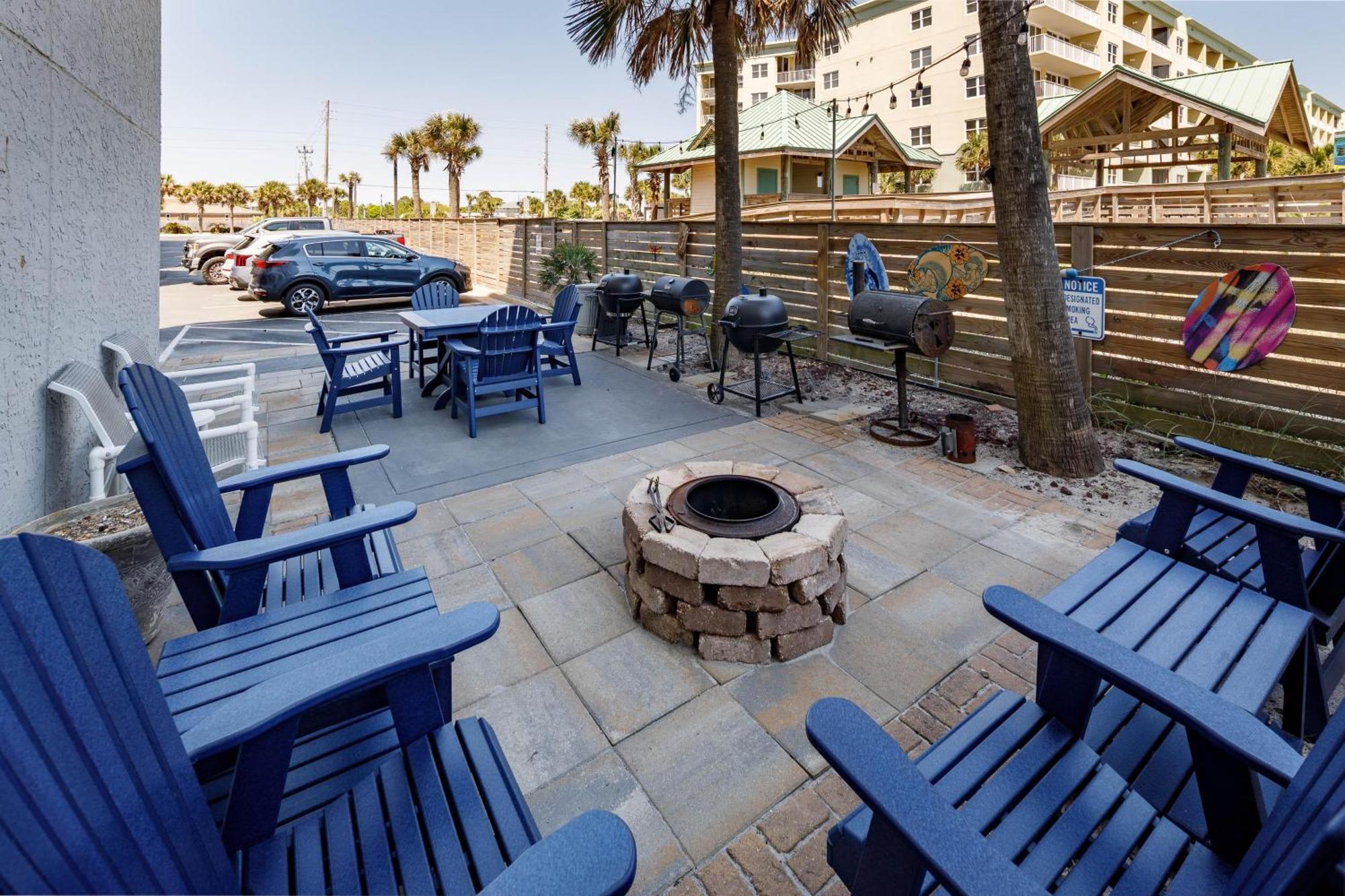 Holiday home Nautilus 1201: Gulf Front With Wrap-around Balcony *