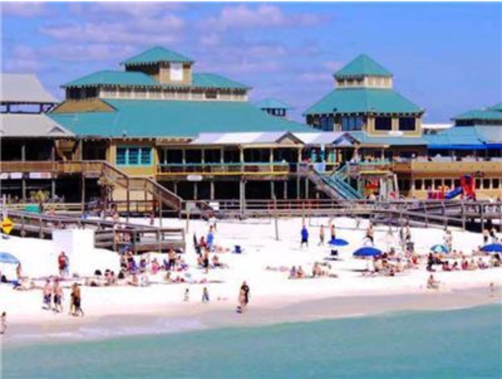 Emerald Isle 210 By Realjoy * Fort Walton Beach