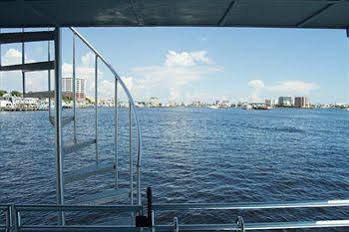 Island Houseboat Fort Walton Beach