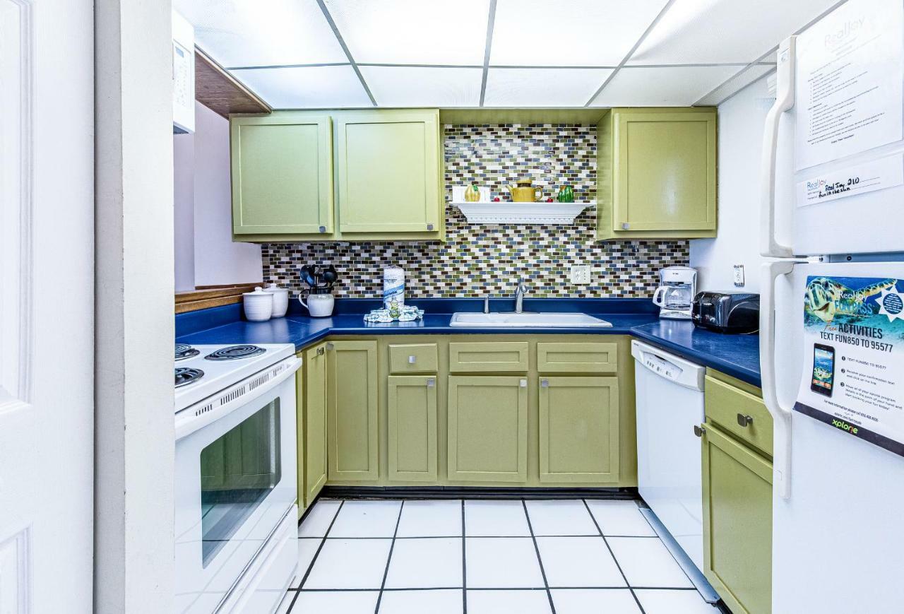 Apartment Emerald Isle 210 By Realjoy Fort Walton Beach