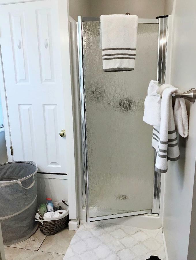 Apartment 310 Priscilla Dr *