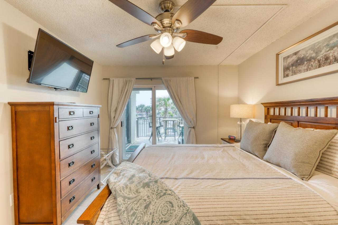 Emerald Isle Apartment *