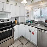 Seaspray Condos 106D