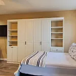 Palm Court Yacht Club 312 - Master