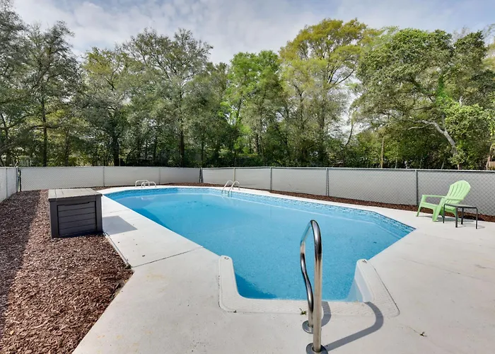 Fort Walton Vacation Rental With Private Pool!