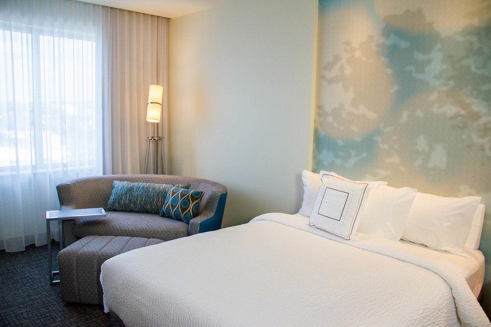 Courtyard By Marriott Walton Beach-west Destin Hotel 3*