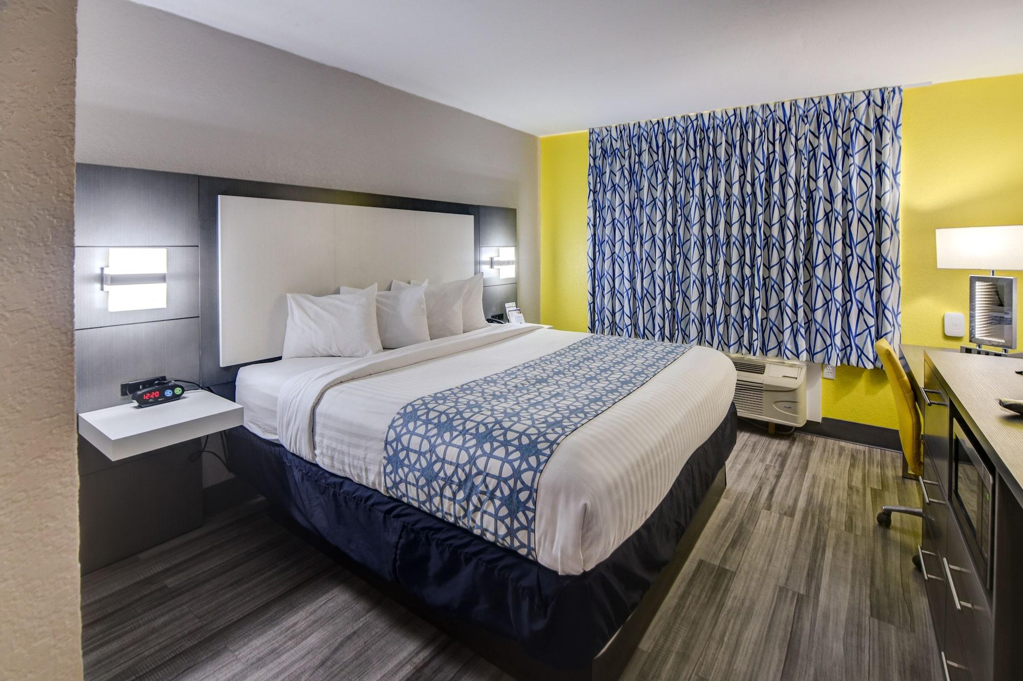 Emerald Coast & Hotel Fort Walton Beach