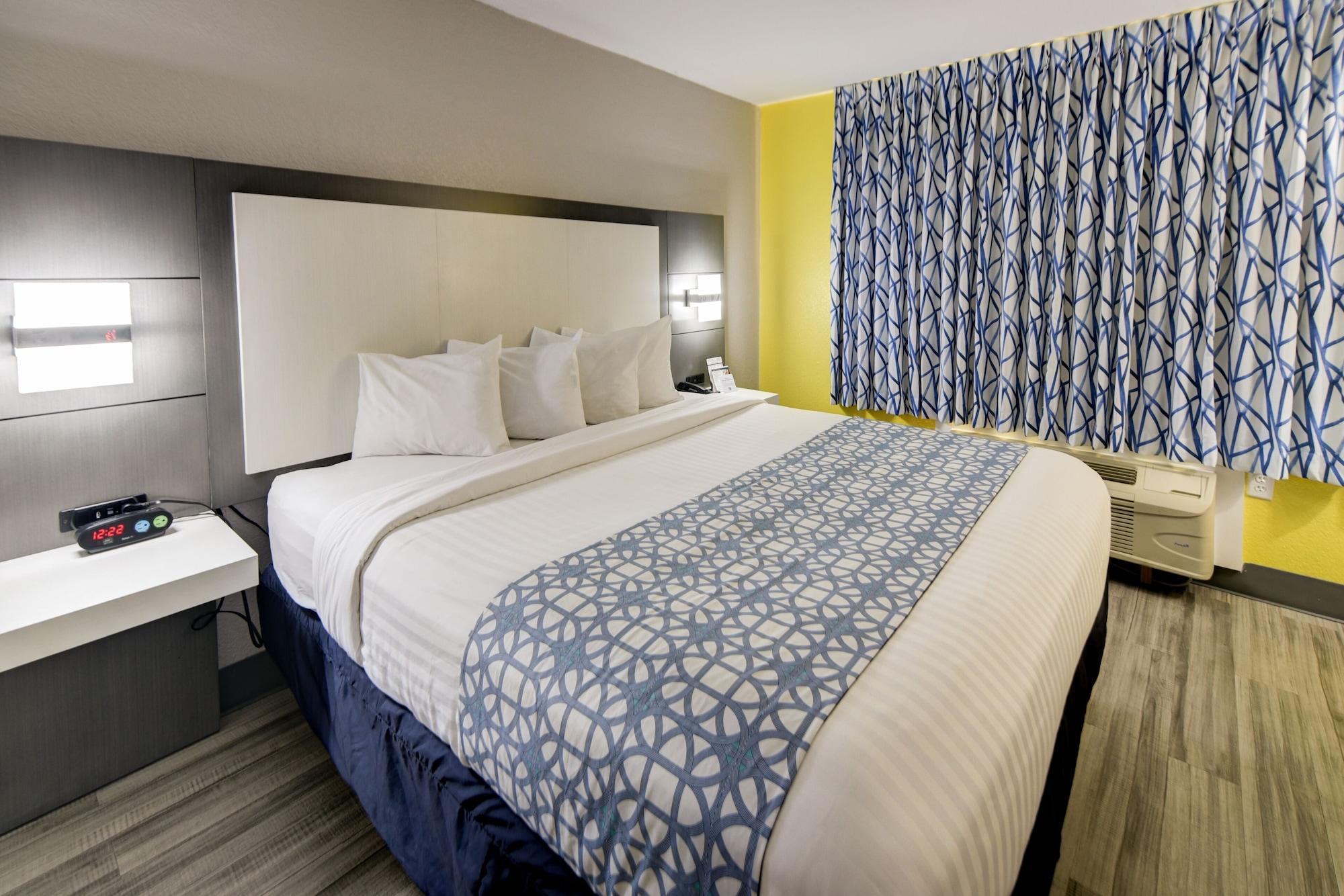 Emerald Coast & Hotel Fort Walton Beach