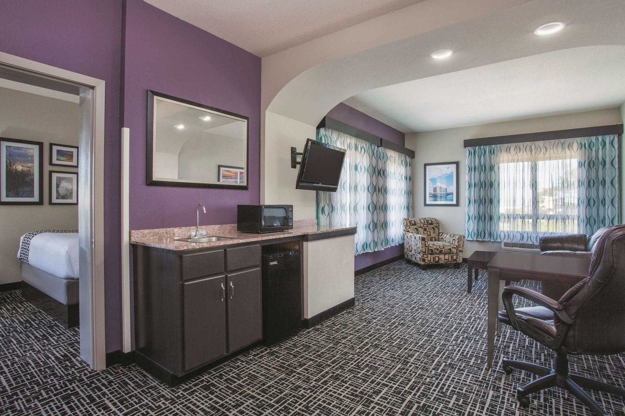 Hotel La Quinta By Wyndham Walton