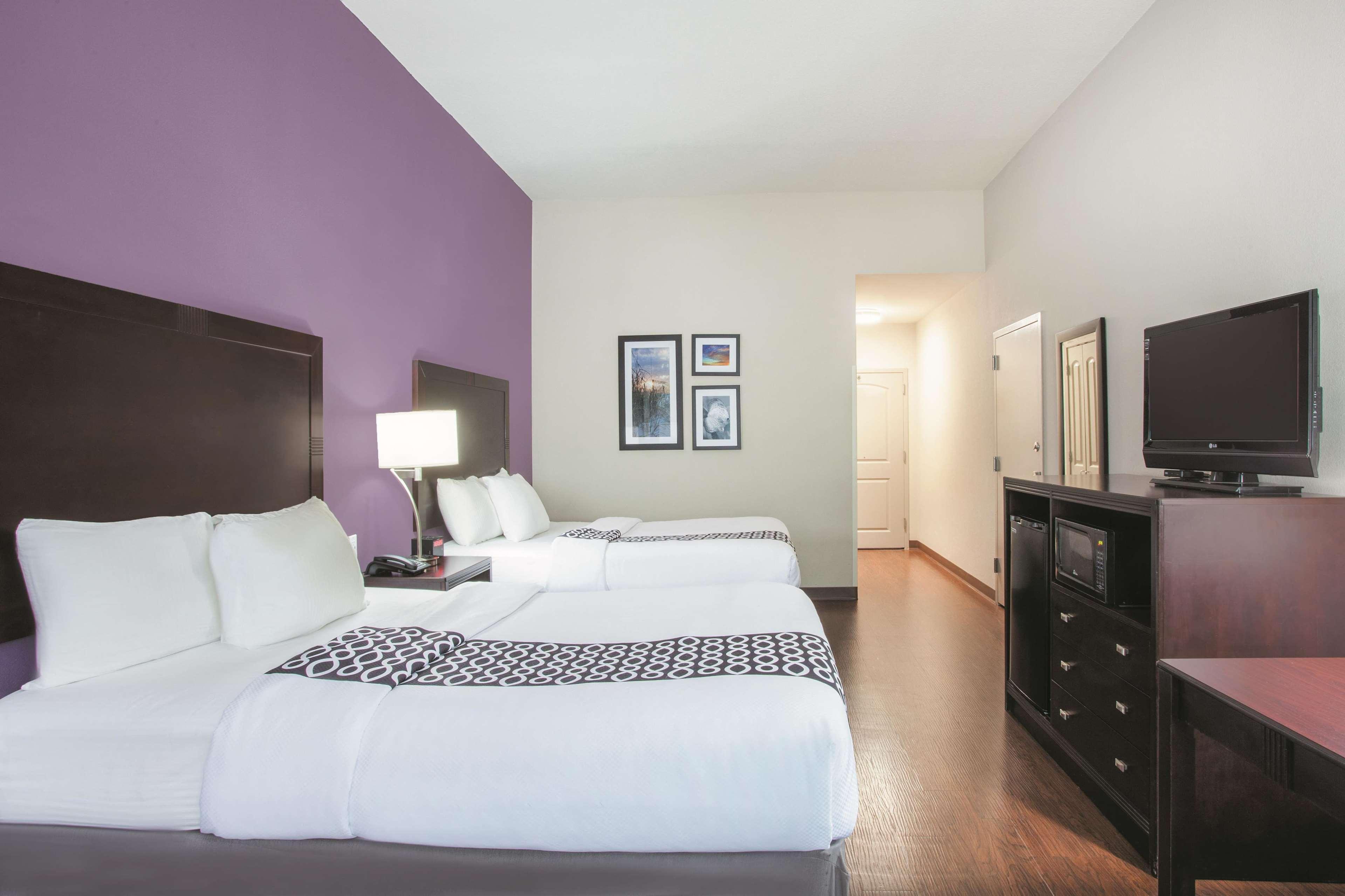 La Quinta By Wyndham Walton 3*