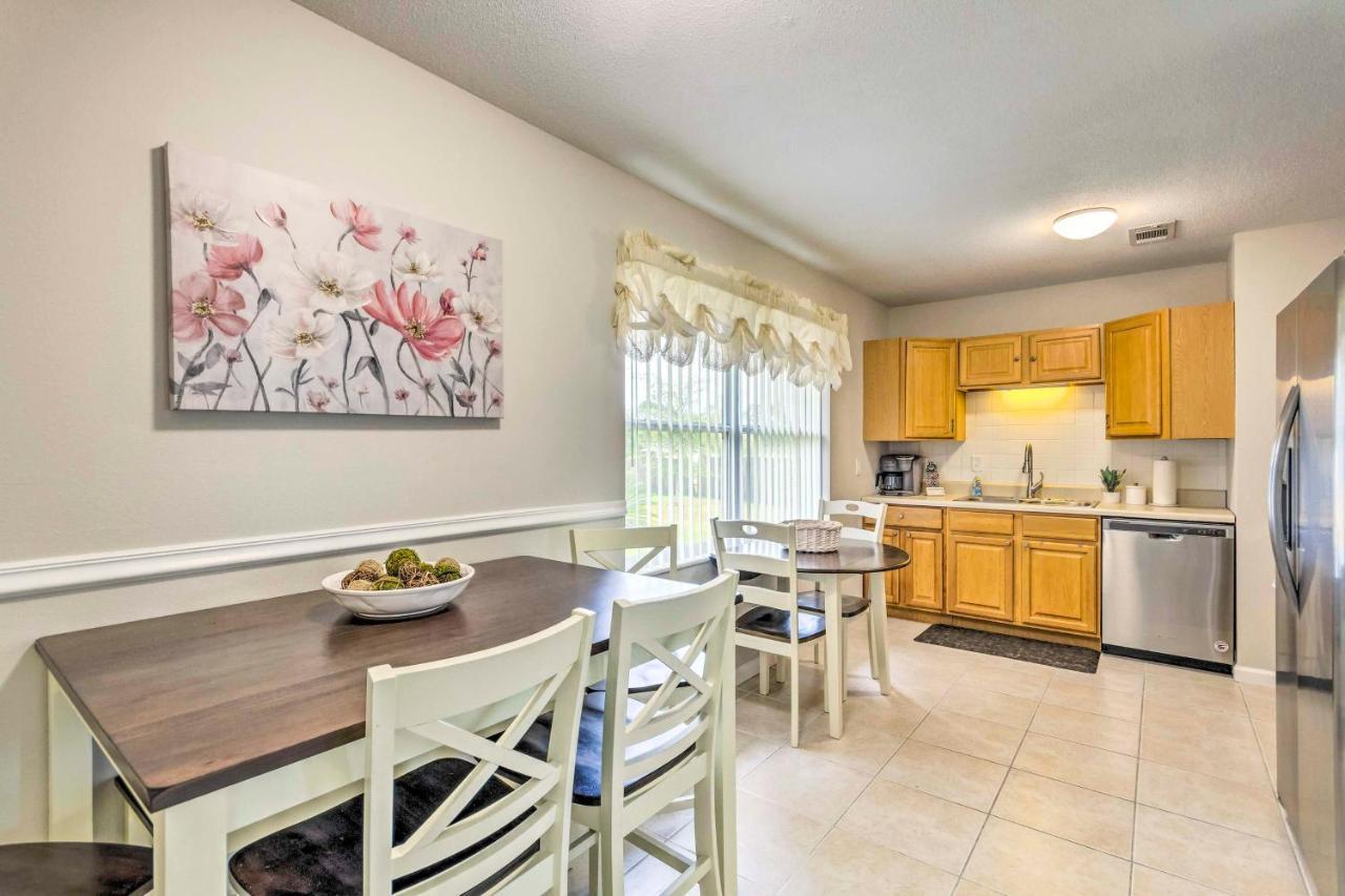 Emerald Coast Getaway In Walton Beach! Holiday home