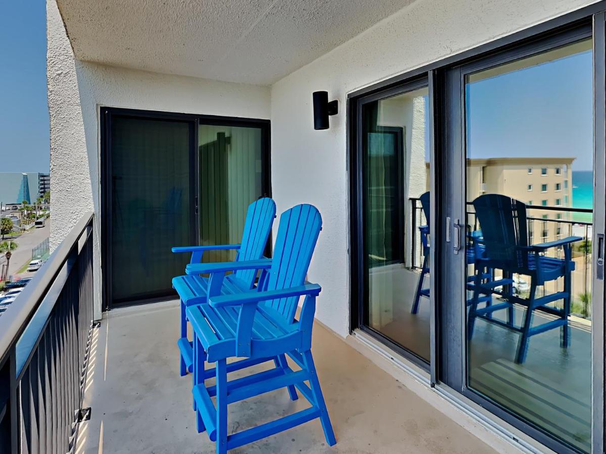 Apartment Emerald Isle #709