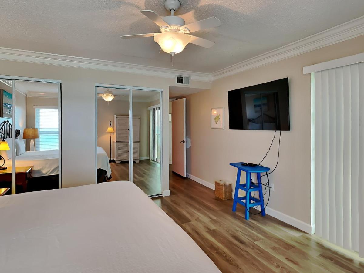 Apartment Emerald Isle #709