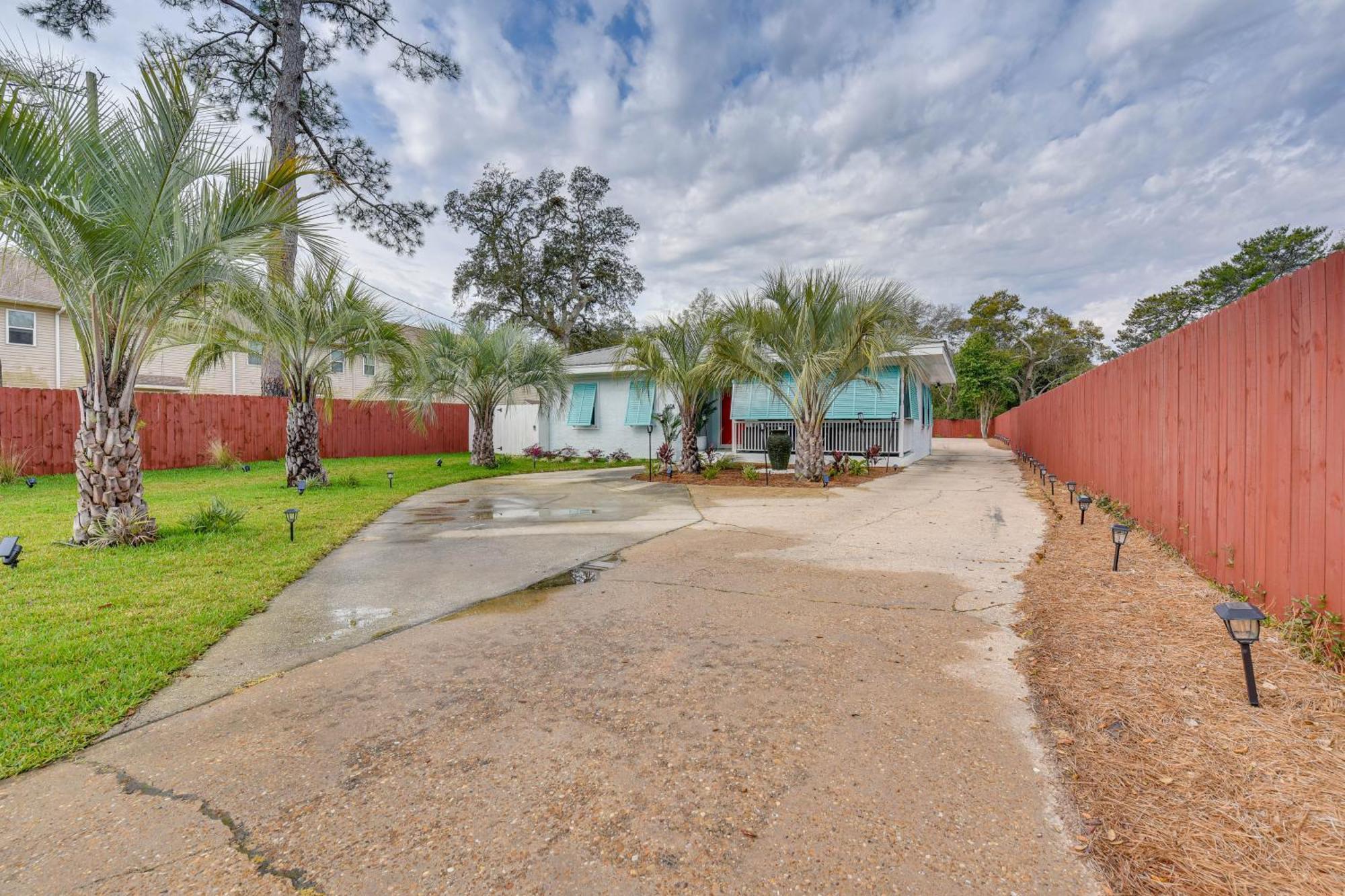 Apartment Walton With Private Hot Tub! Fort Walton Beach