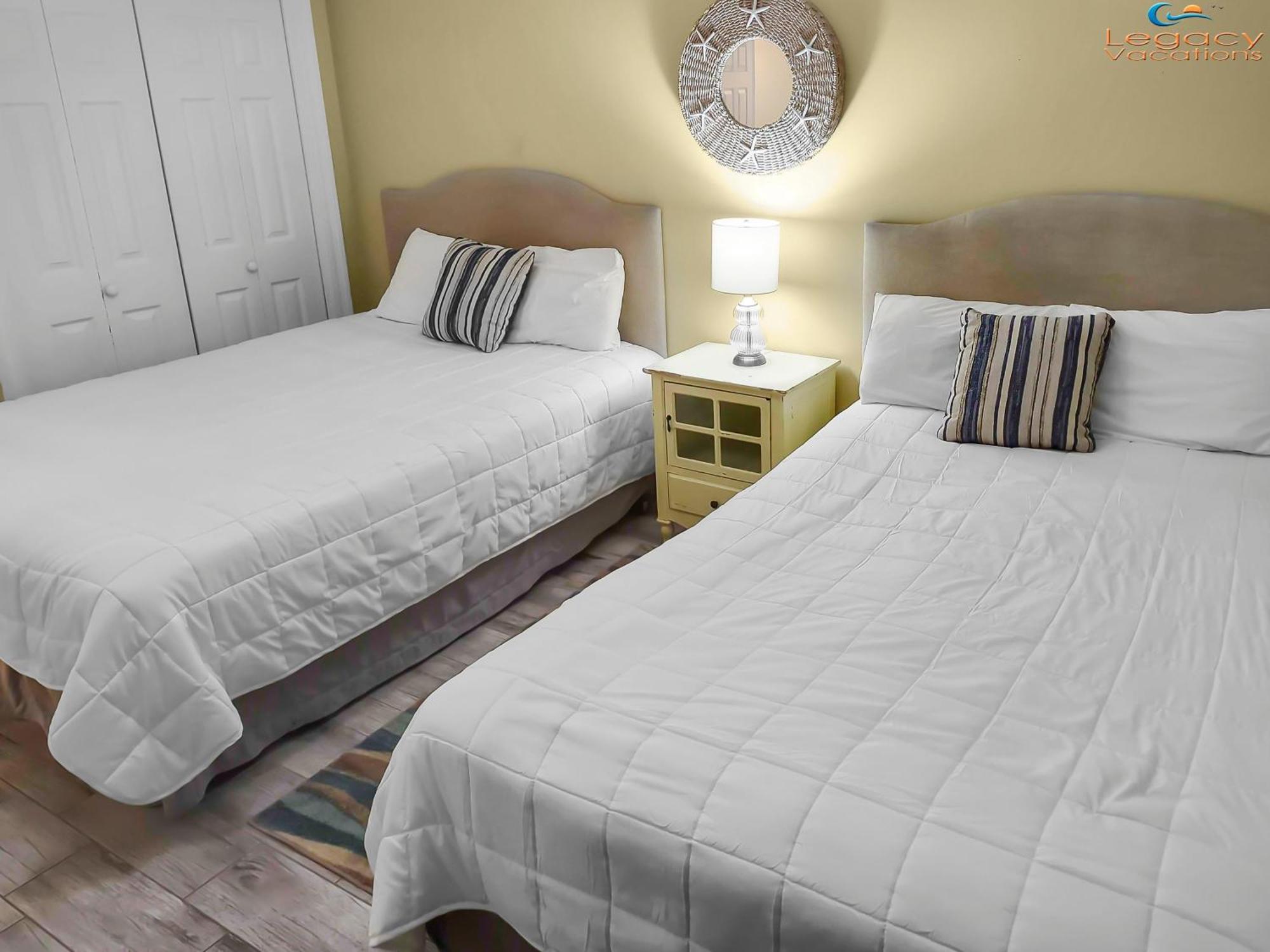 Smp 208 - Stunning 3 Bedroom Beachfront Condo!
