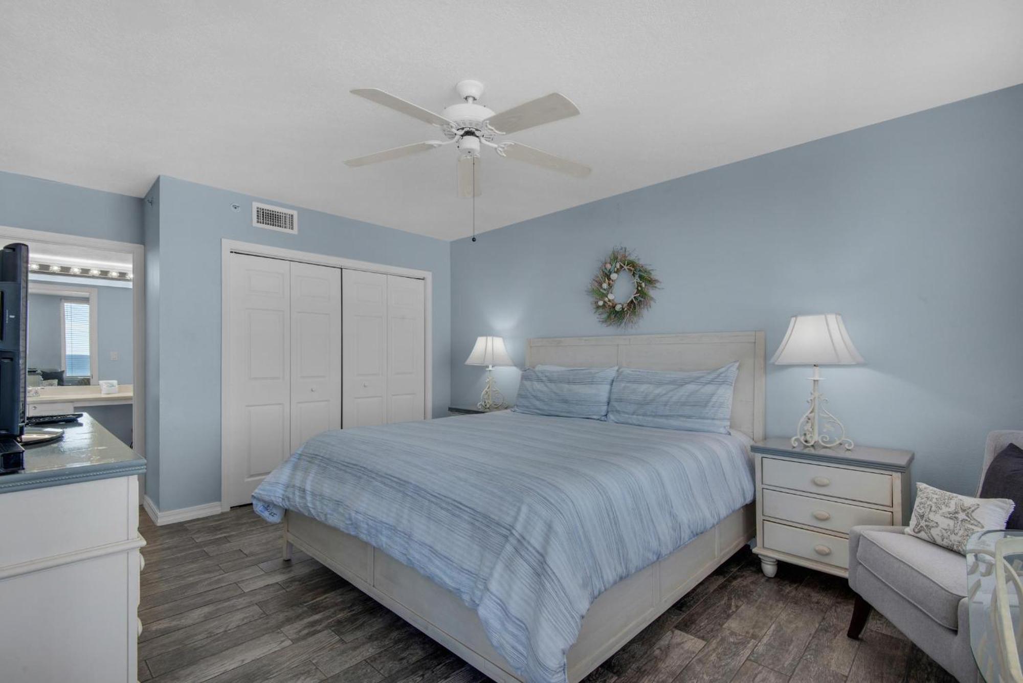 Island Princess 506 Apartment