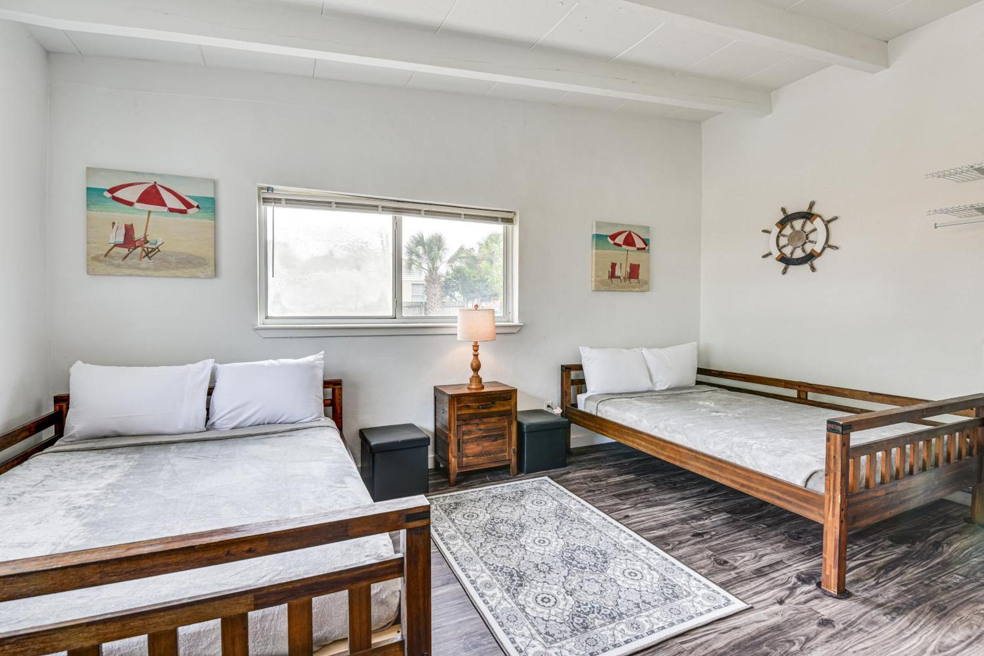 Walton Townhome Less Than 1 Mi To Downtown!