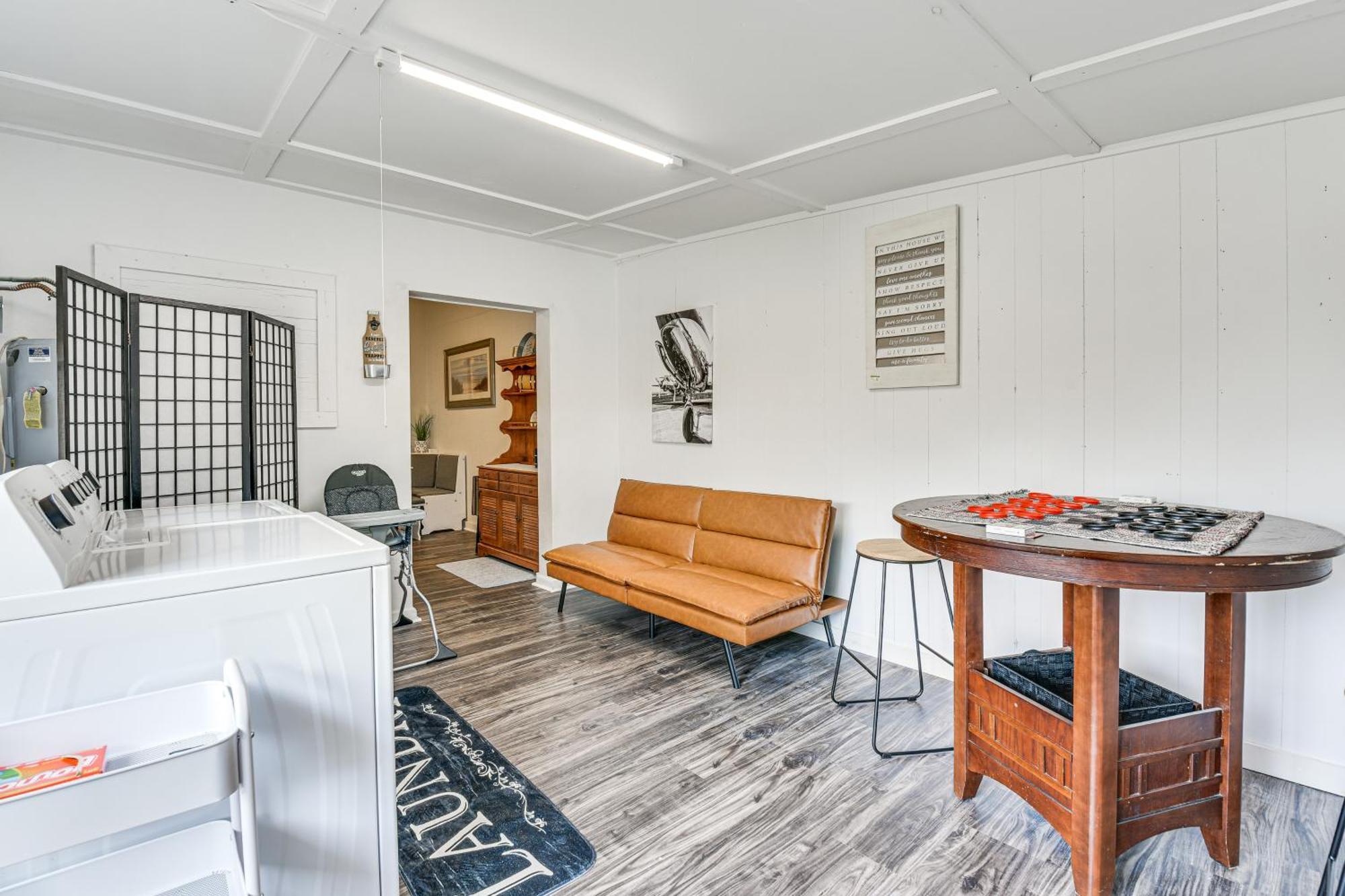 Walton Townhome Less Than 1 Mi To Downtown! Holiday home Fort Walton Beach