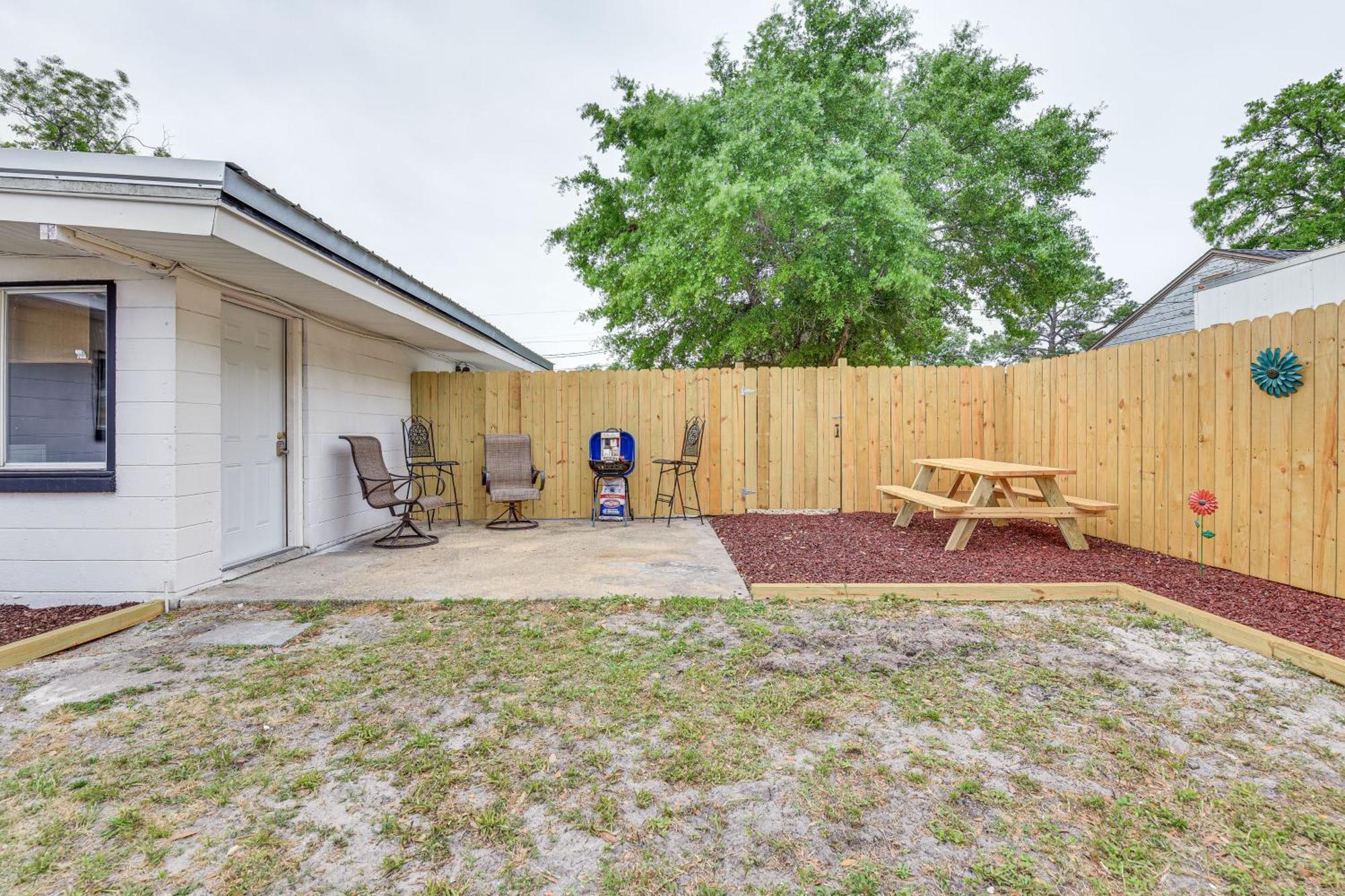 Walton Townhome Less Than 1 Mi To Downtown! Fort Walton Beach