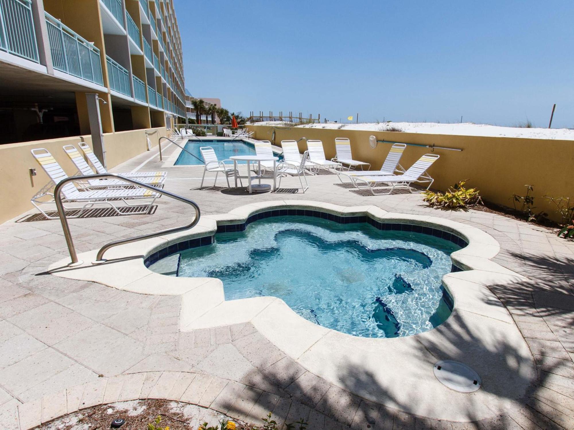 Pelican Isle 608 Apartment