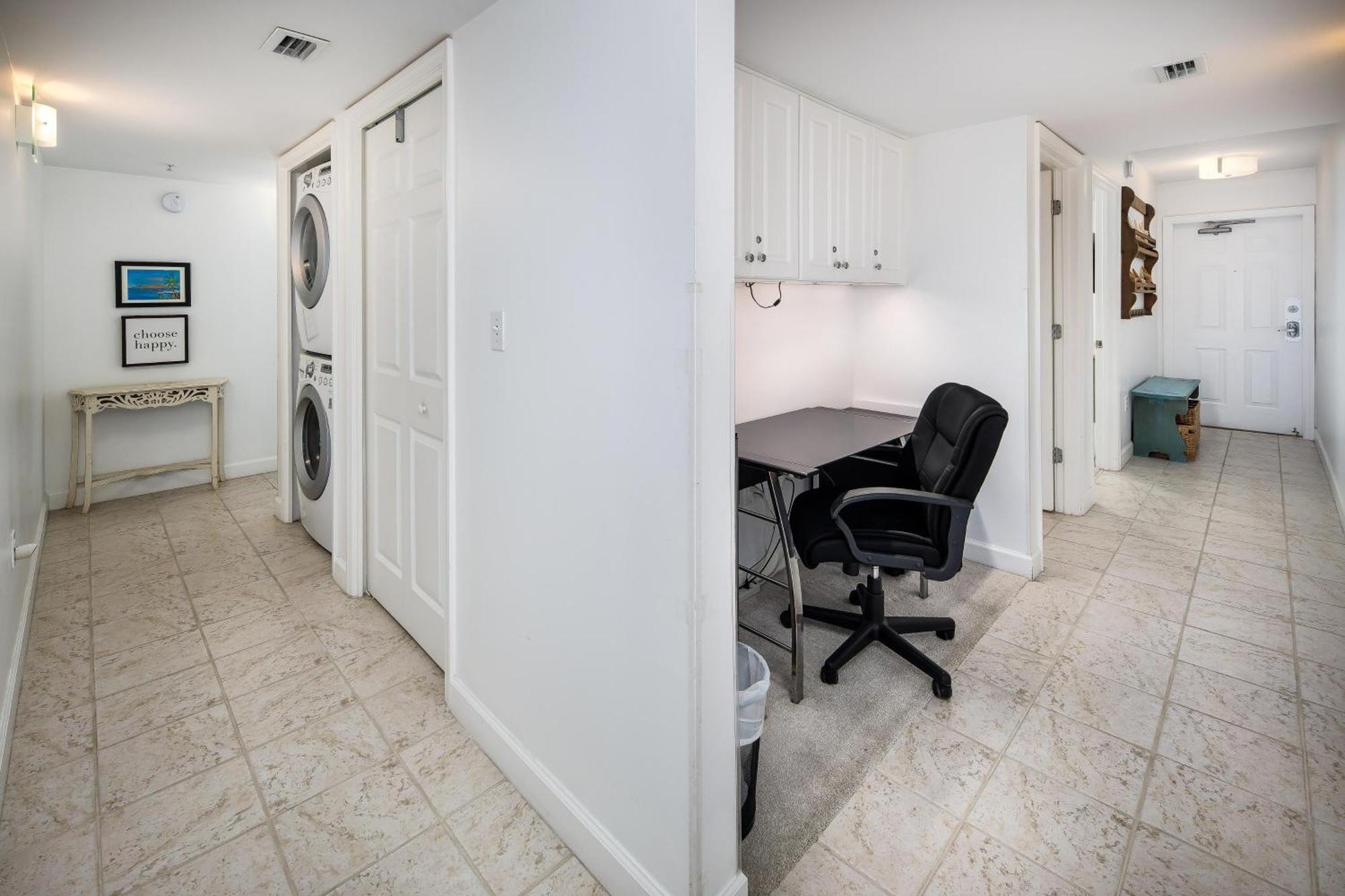 Pelican Isle 507 Apartment *