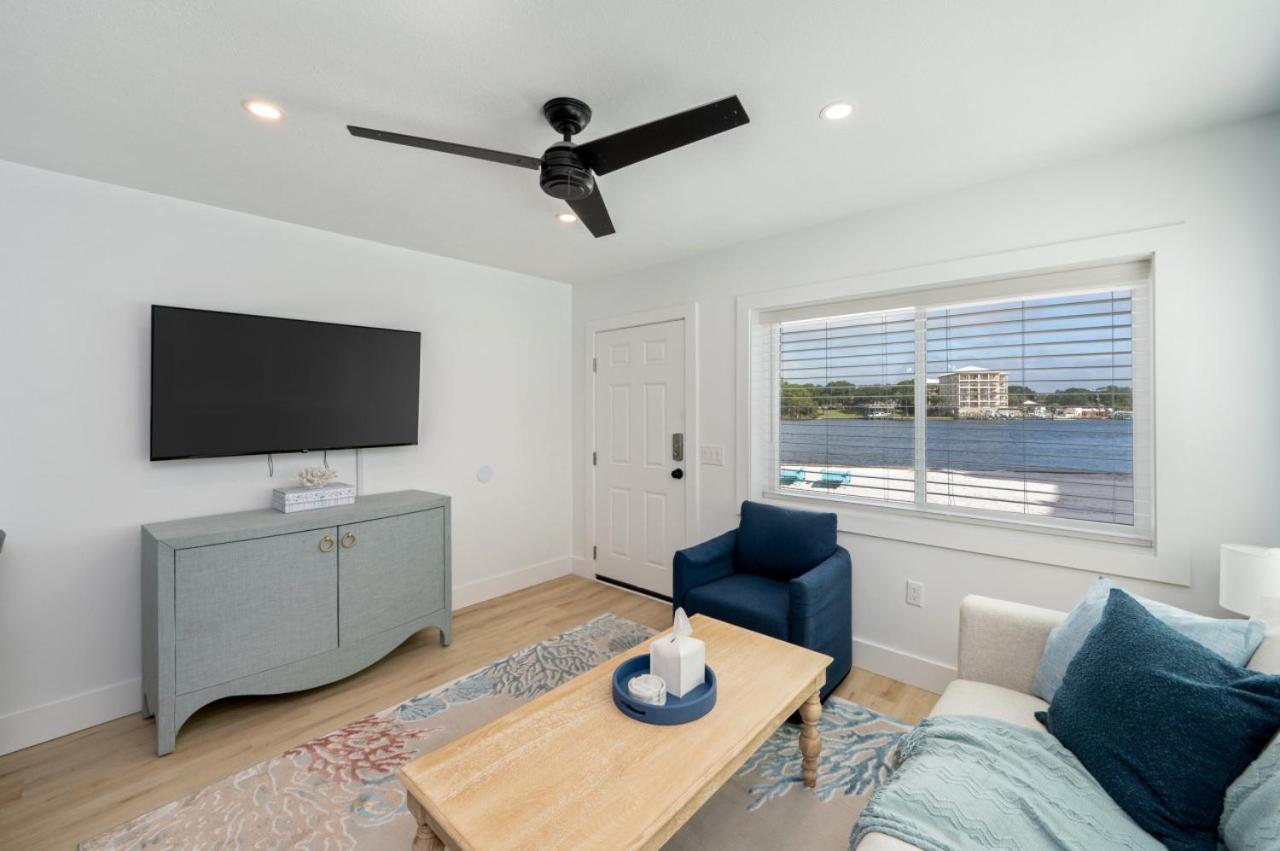 Beachfront With Pool Access Bluefish 6 Apartment *