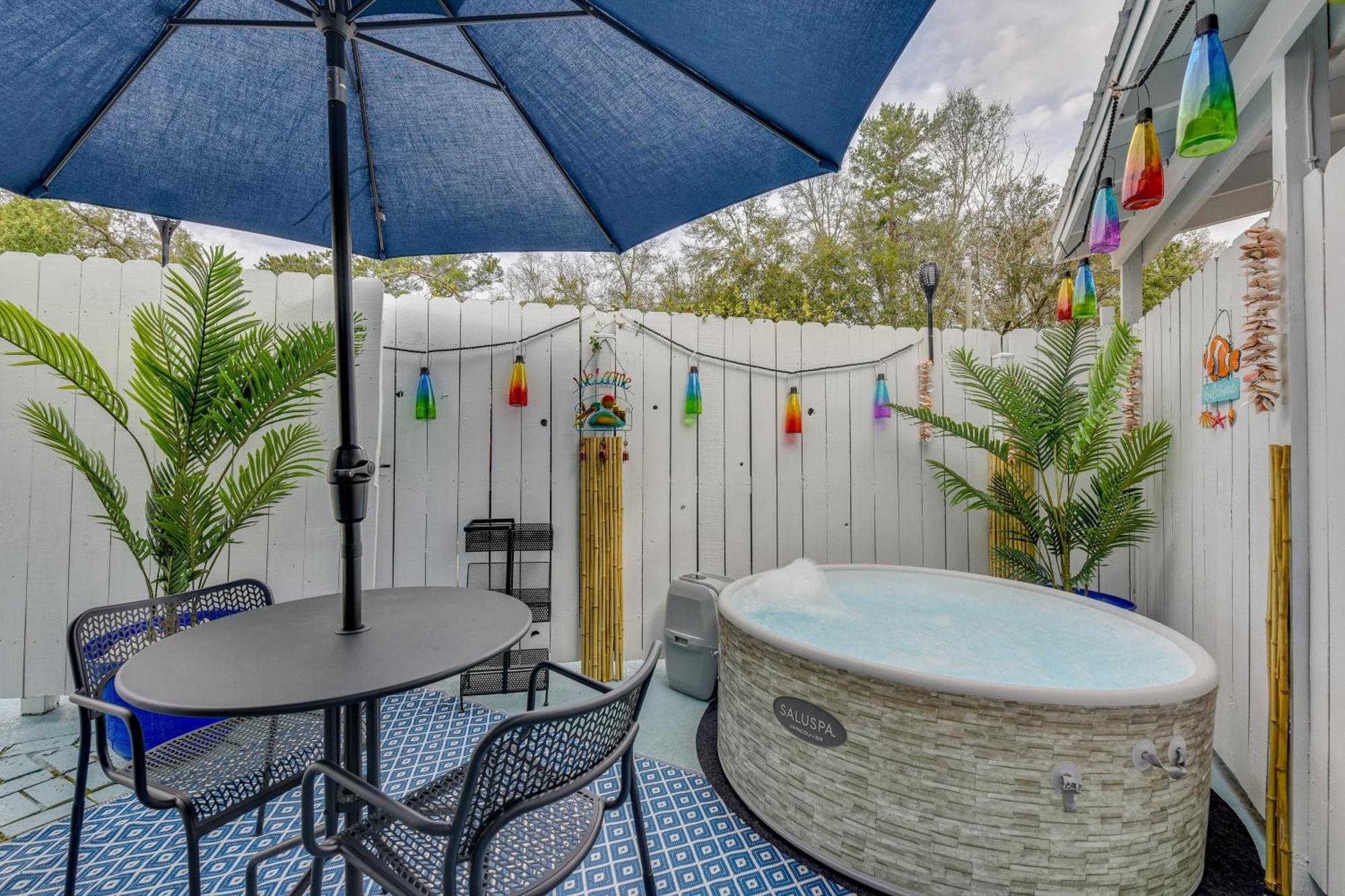 Apartment Walton With Private Hot Tub! Fort Walton Beach
