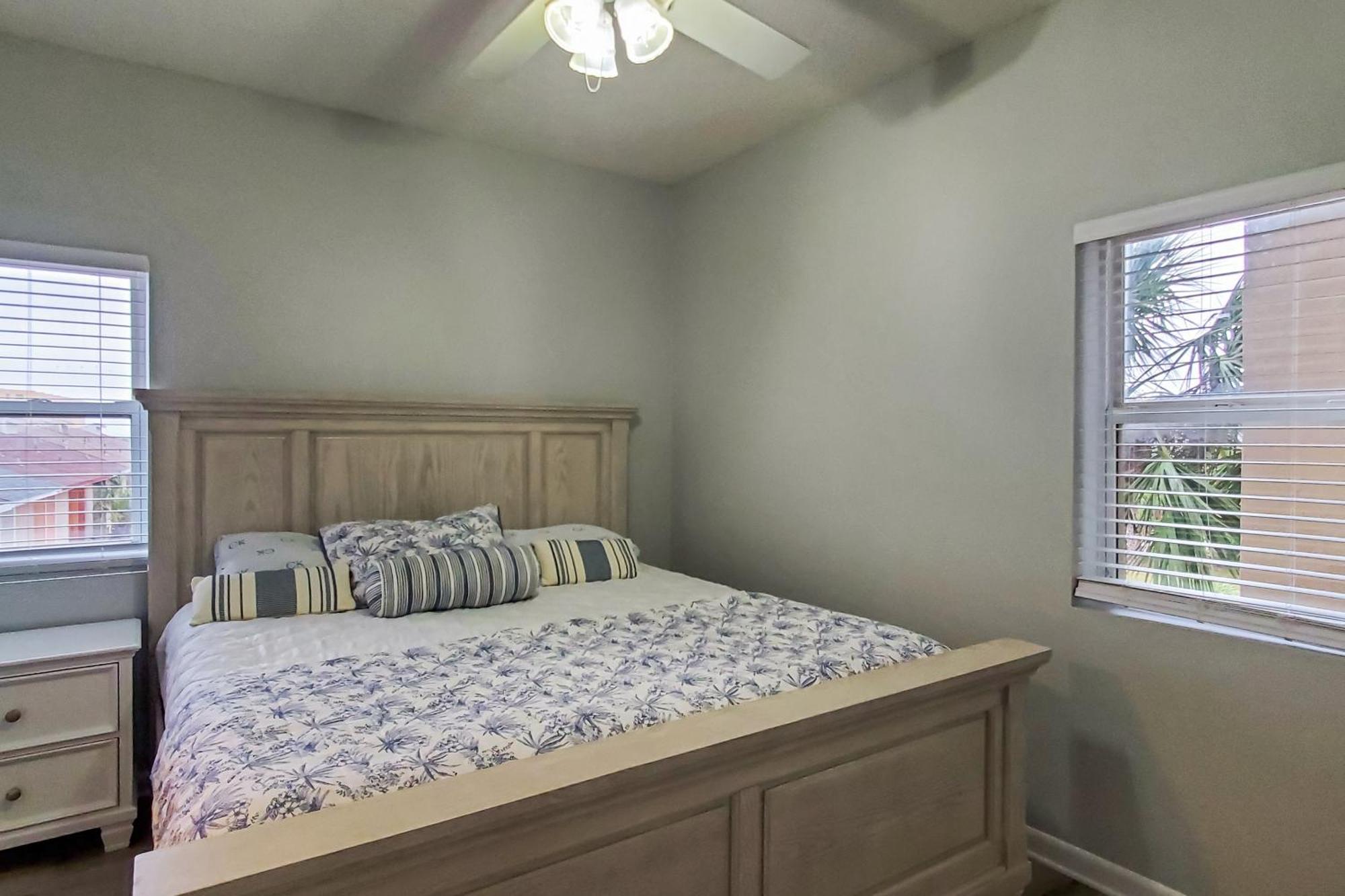 Palm Court Yacht Club 312 - Master Apartment Fort Walton Beach