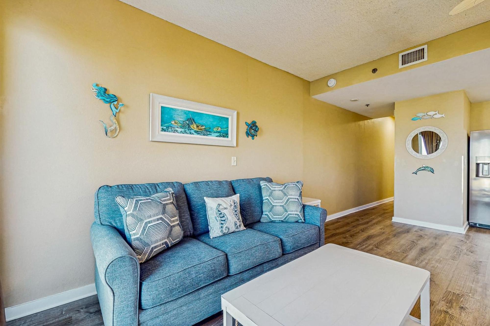 Apartment Palm Court Yacht Club 312 - Master *
