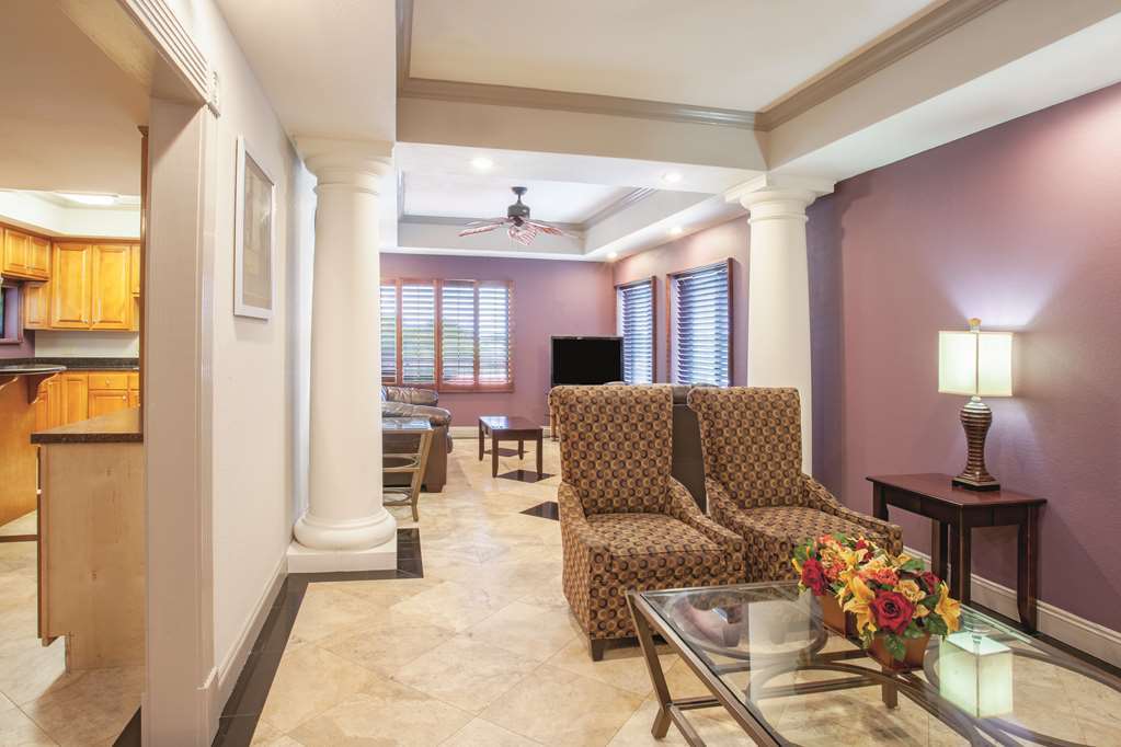 Hotel La Quinta By Wyndham Walton