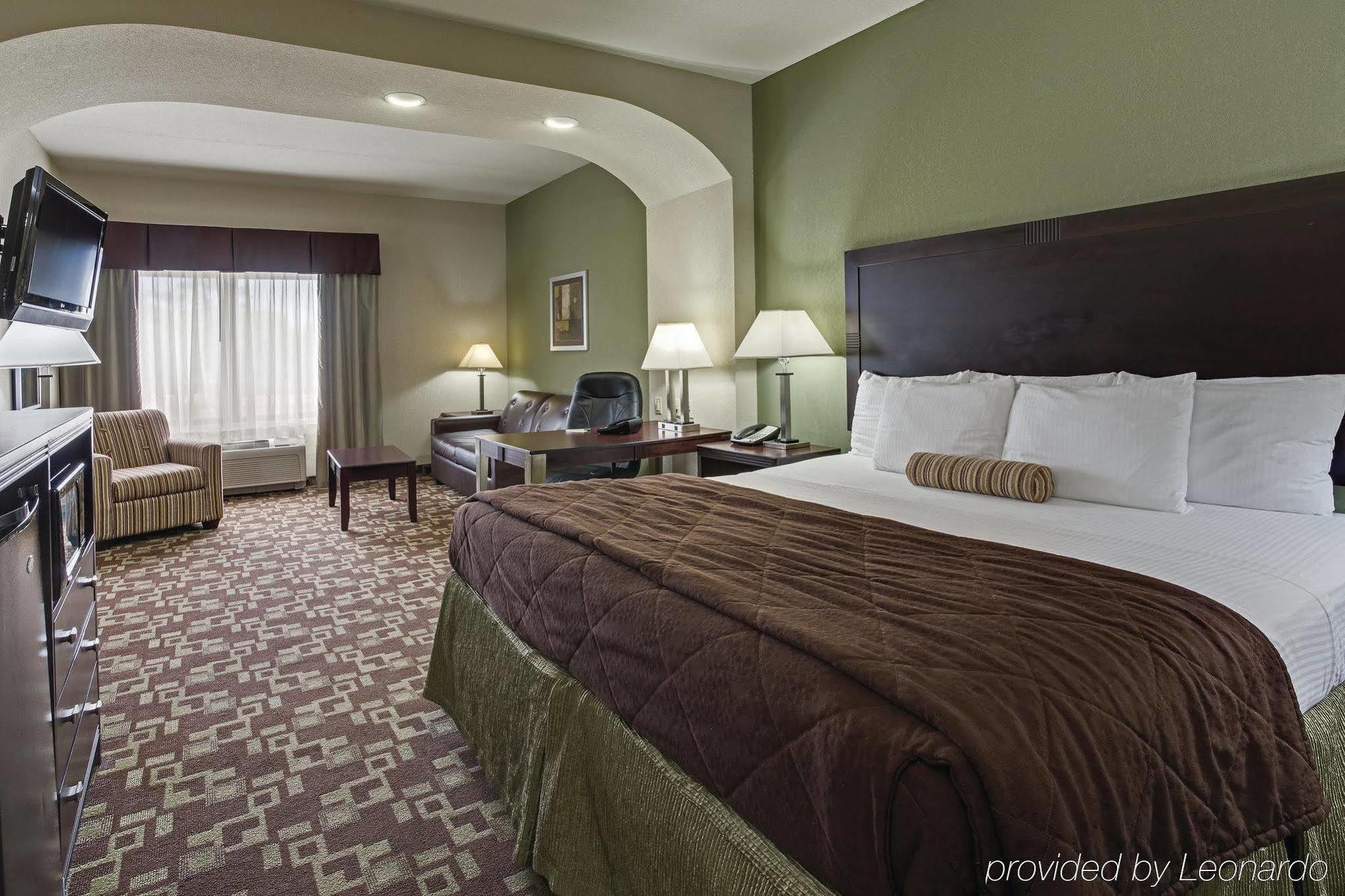 La Quinta By Wyndham Walton 3*
