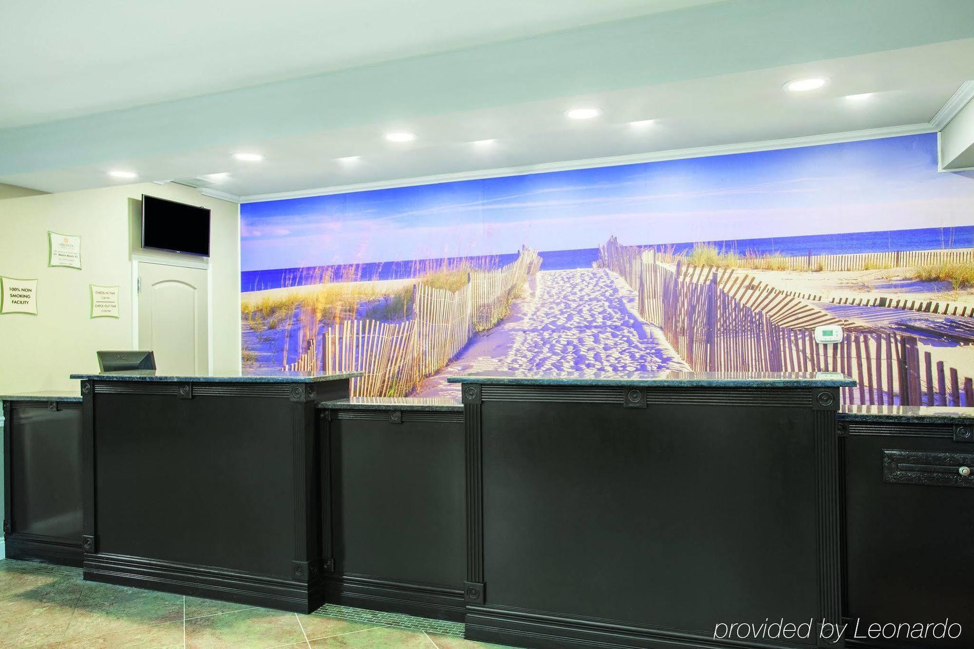 La Quinta By Wyndham Walton 3*